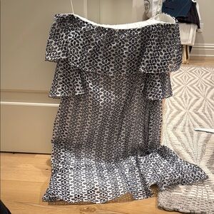 Oscar de La Renta White Eyelet Cotton embroidered off shoulder Dress size 8